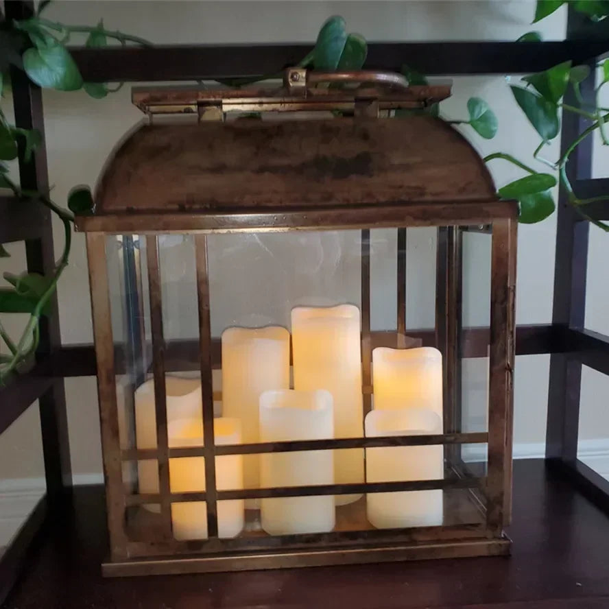Bougie LED à effet de flamme vacillante, sans flamme réelle, fonctionnant sur piles, lampe à bougie LED électronique pour Noël, mariage, fête et décoration intérieure.