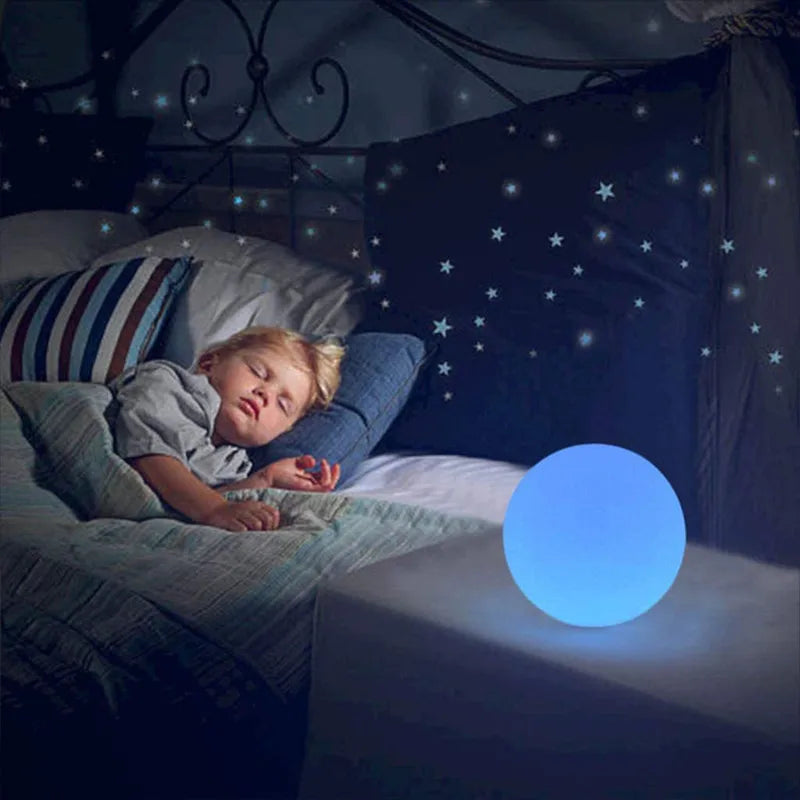 Boule lumineuse solaire flottante pour piscine – 16 couleurs
