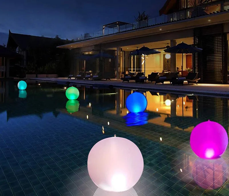 Boule lumineuse solaire flottante pour piscine – 16 couleurs