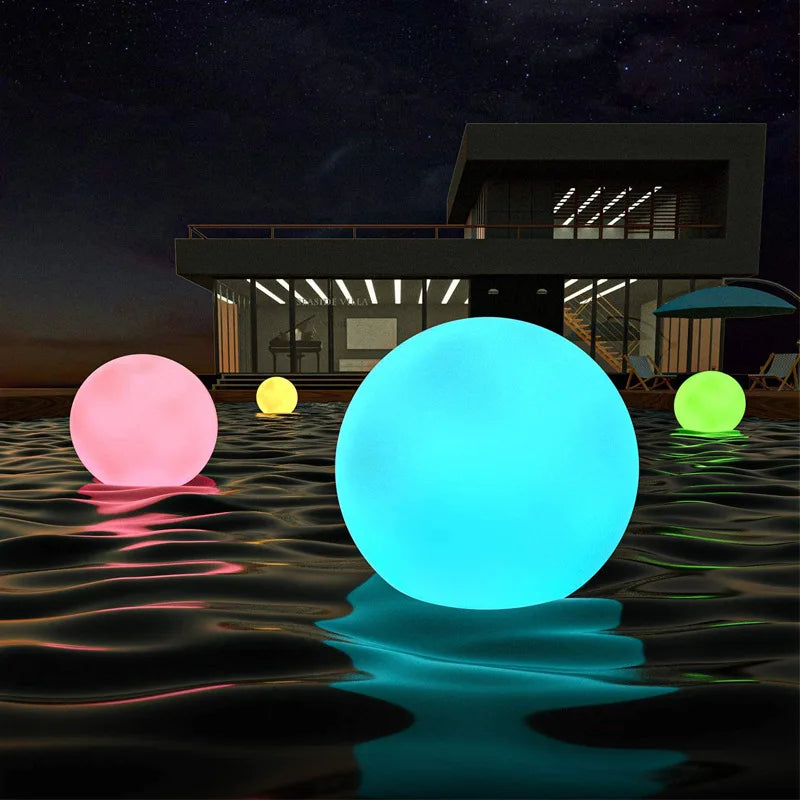 Boule lumineuse solaire flottante pour piscine – 16 couleurs