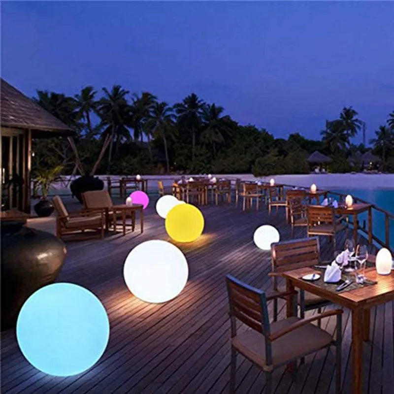 Boule lumineuse solaire flottante pour piscine – 16 couleurs