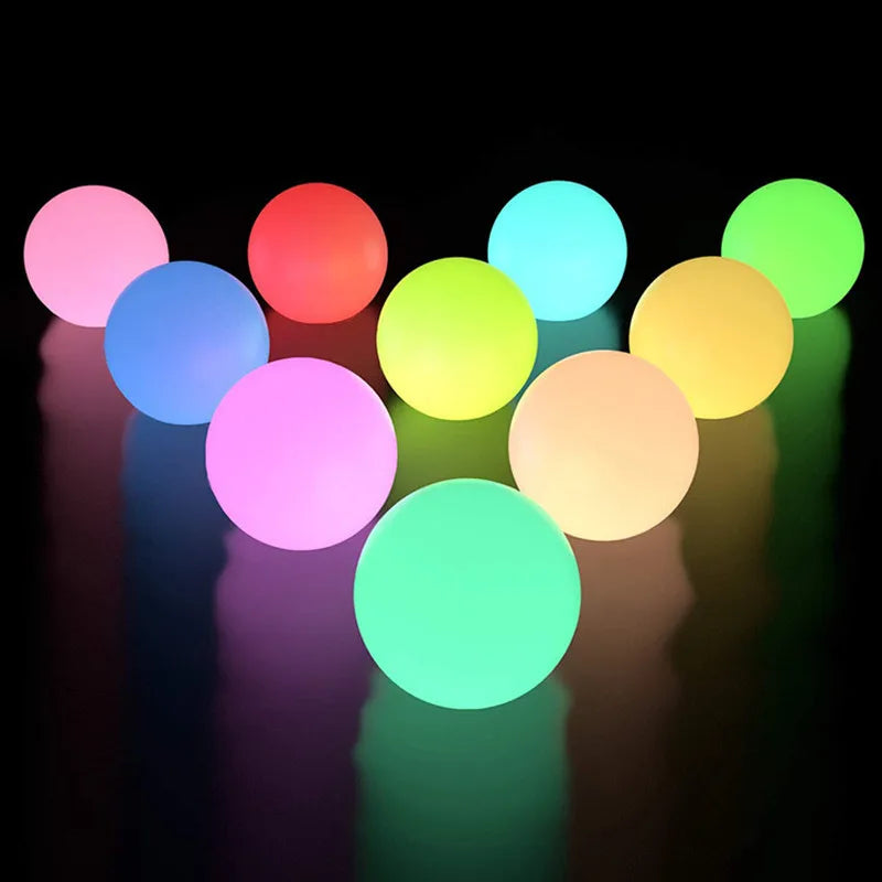 Boule lumineuse solaire flottante pour piscine – 16 couleurs