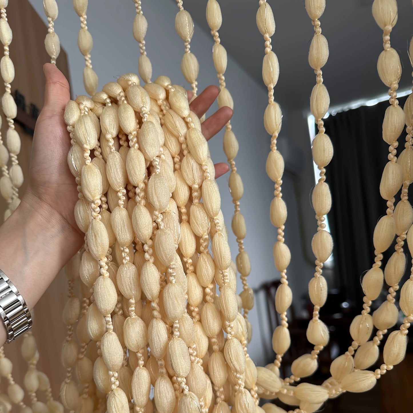 Rideau décoratif bohème à pompons – 100 × 200 cm