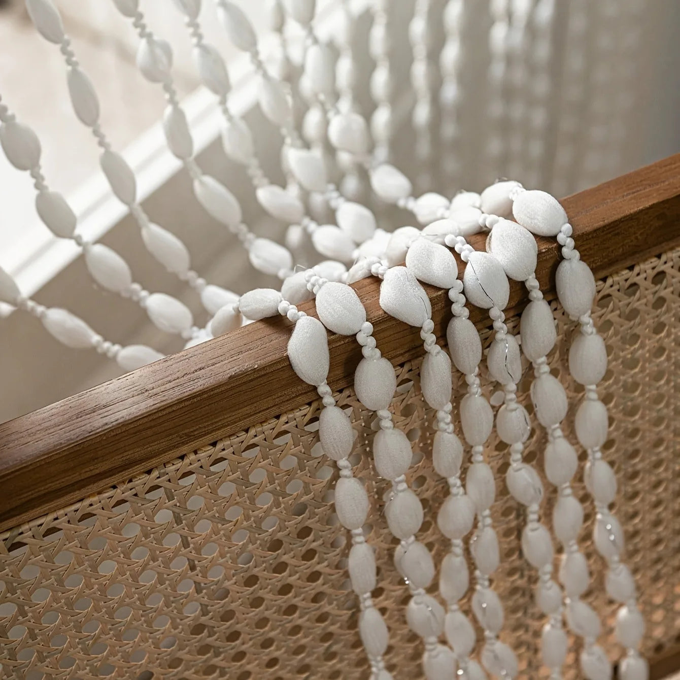 Rideau décoratif bohème à pompons – 100 × 200 cm