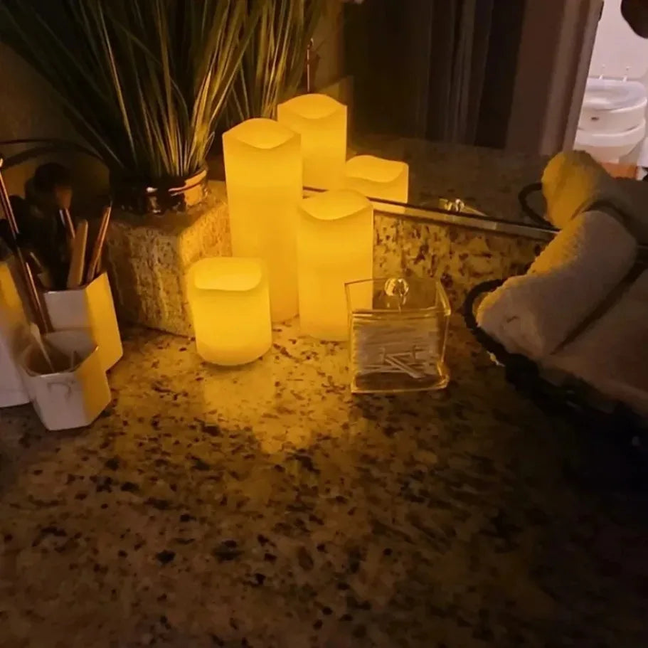 Bougie LED à effet de flamme vacillante, sans flamme réelle, fonctionnant sur piles, lampe à bougie LED électronique pour Noël, mariage, fête et décoration intérieure.