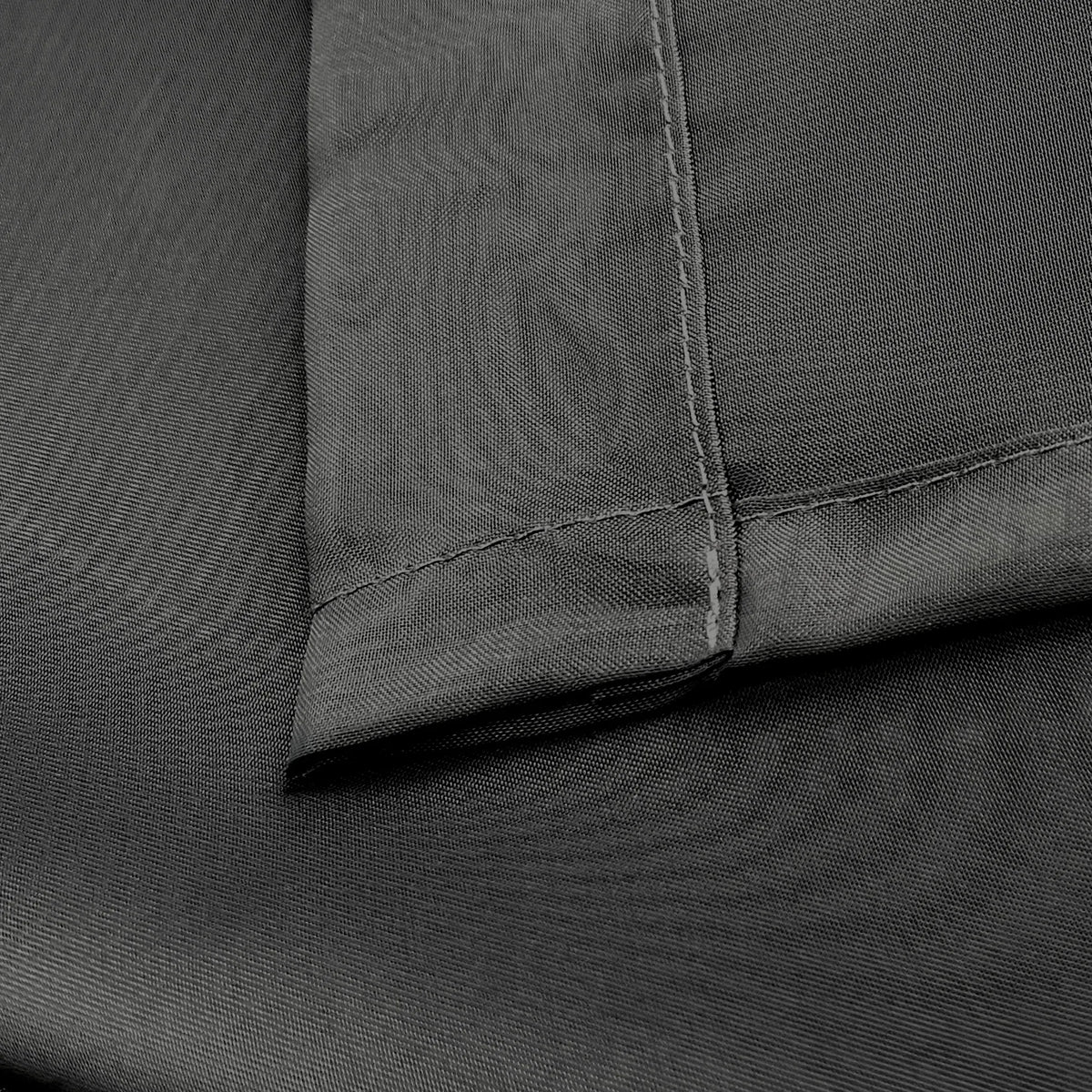 Rideau uni à œillets en polyester – 1 panneau