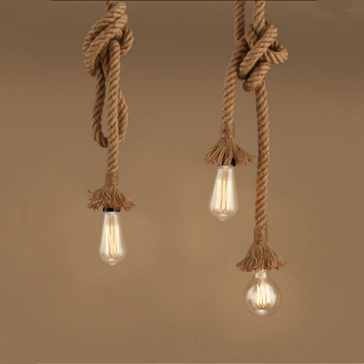 Lampe à suspension décorative en corde de chanvre. Lumière d'ambiance naturelle & esprit bohème.